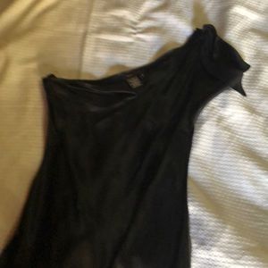 LBD BCBG size 2